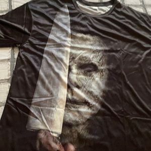 Michael Myers Graphic Tee!